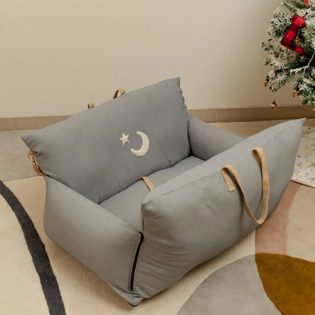 OAK BOHO Holiday Travel Bed for Small Dogs : Blue Herringbone Chand Tara