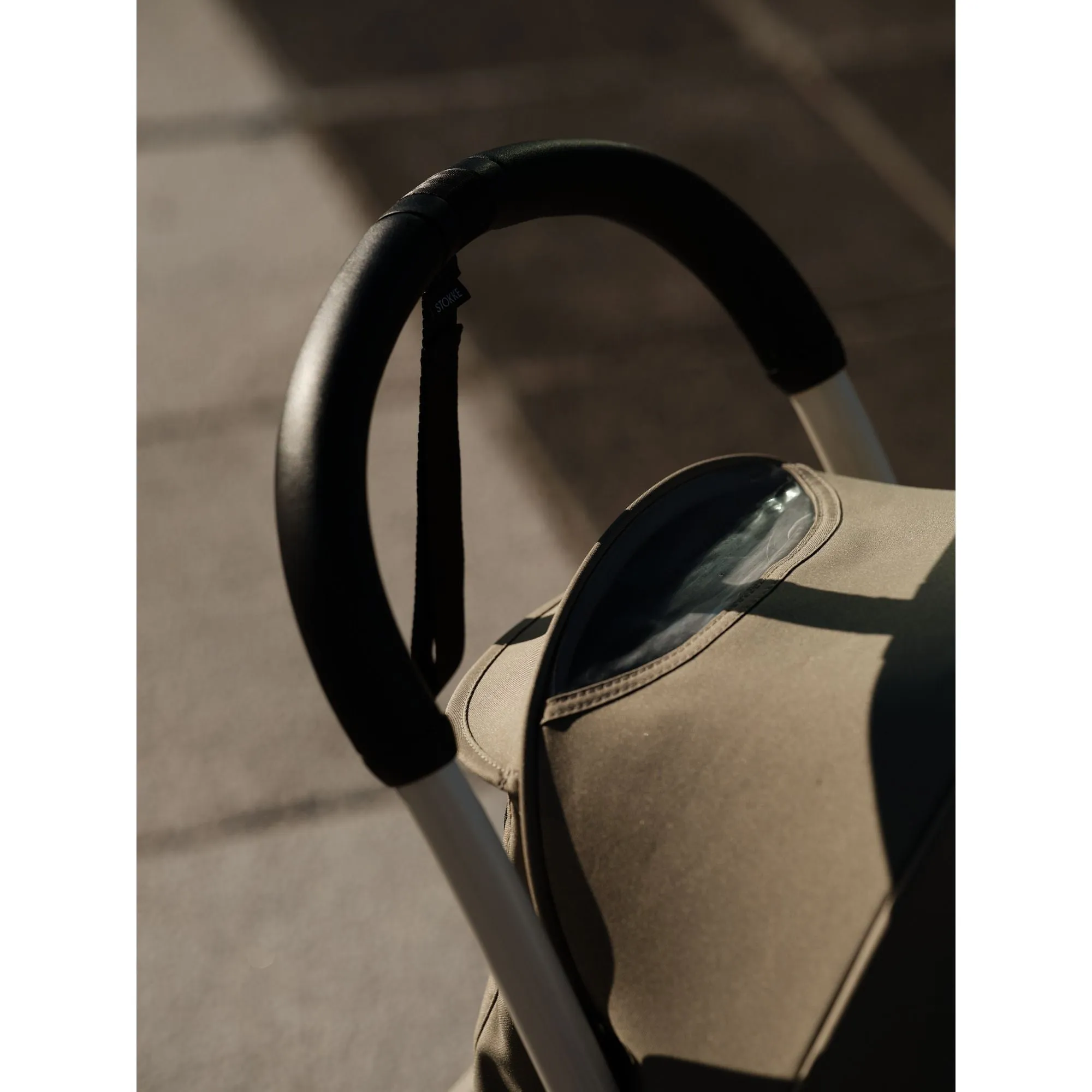 Stokke YOYO³ 0  6  Complete Baby Stroller Set - Black Frame with Ginger 0  Newborn Pack & 6  Color Pack
