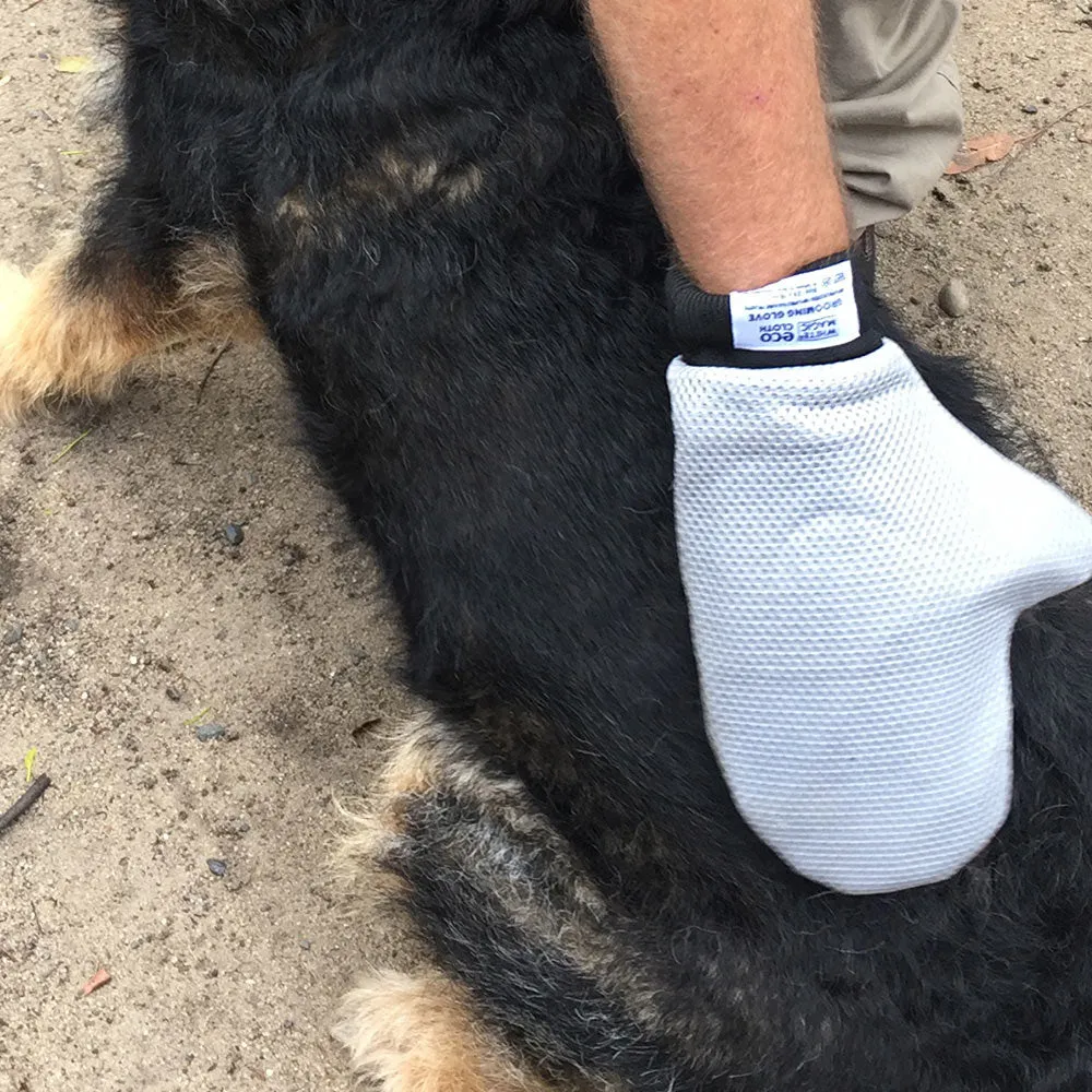 White Magic - Pet Grooming Glove